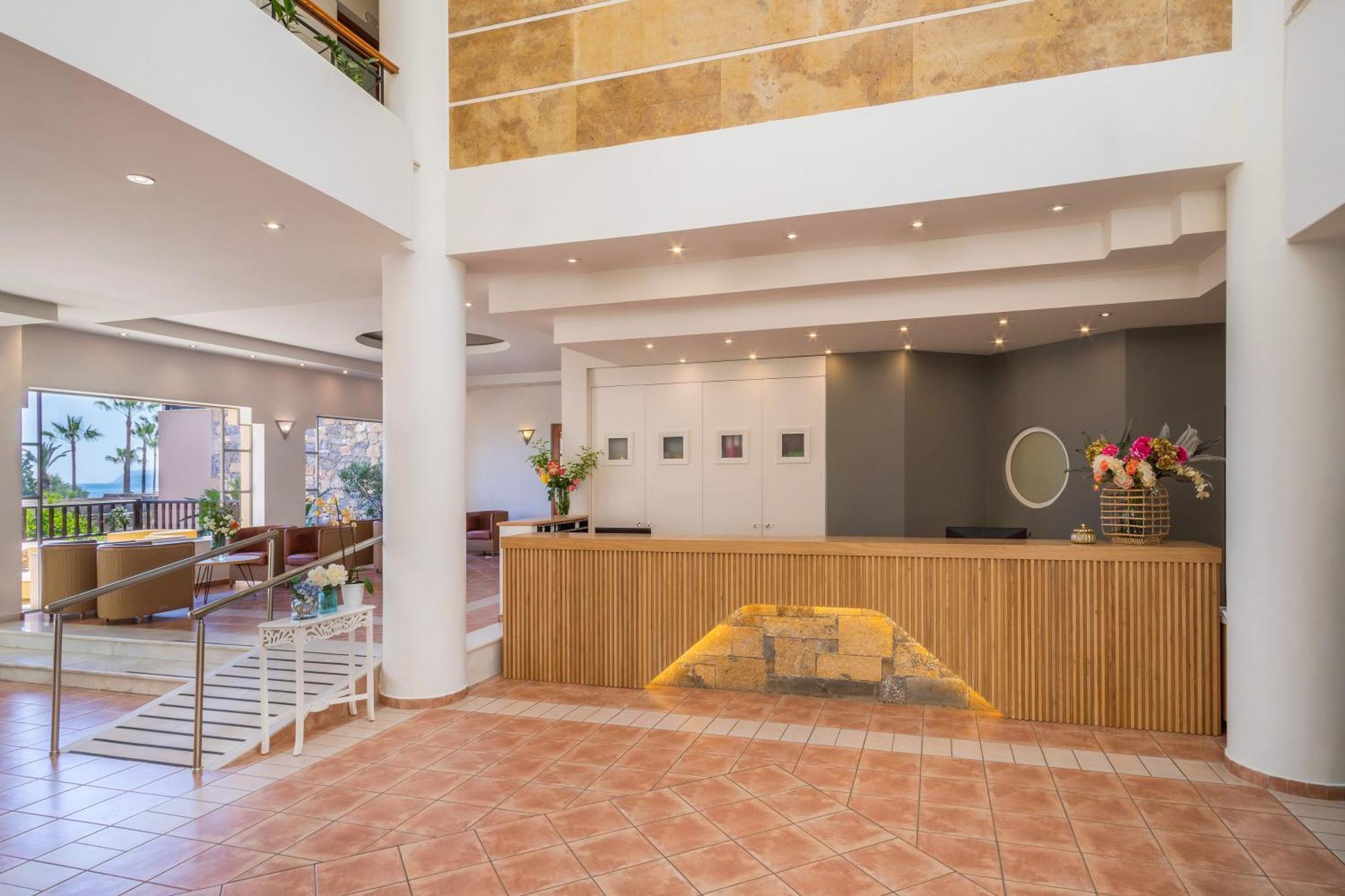 Blue Sea Beach Hotel Stalida Exterior foto