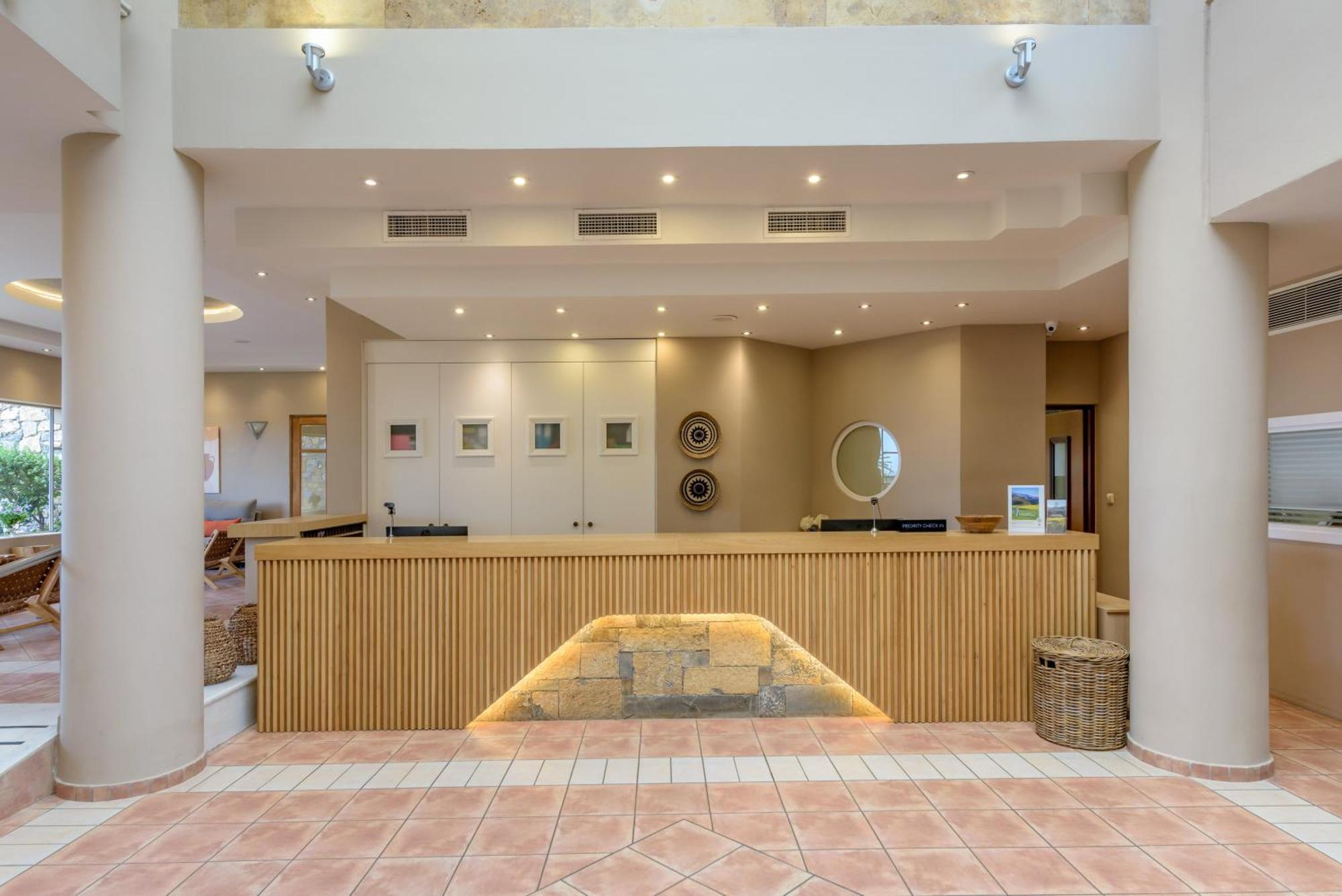 Blue Sea Beach Hotel Stalida Exterior foto